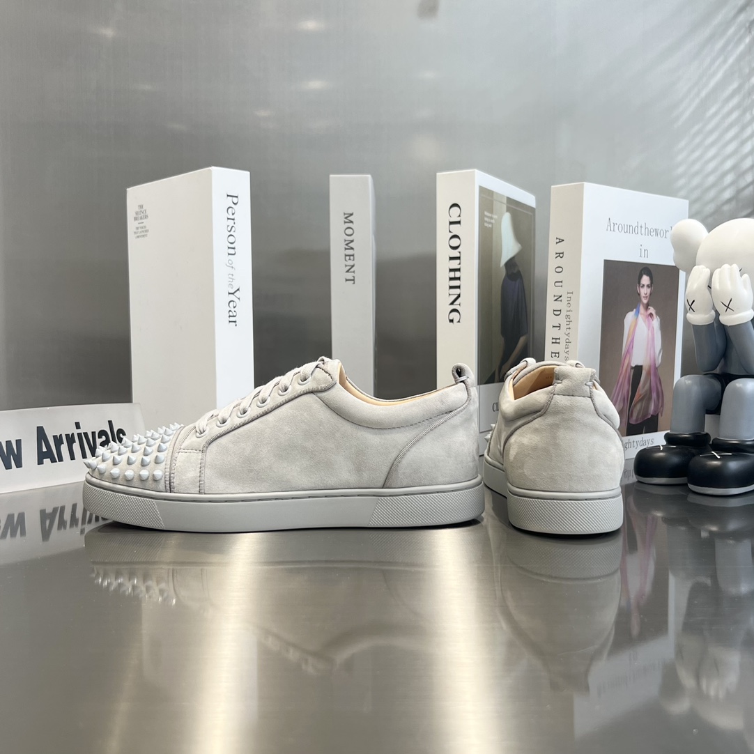 Christian Louboutin Louis Orlato Spiked Low-Top Sneakers - DopestKickz