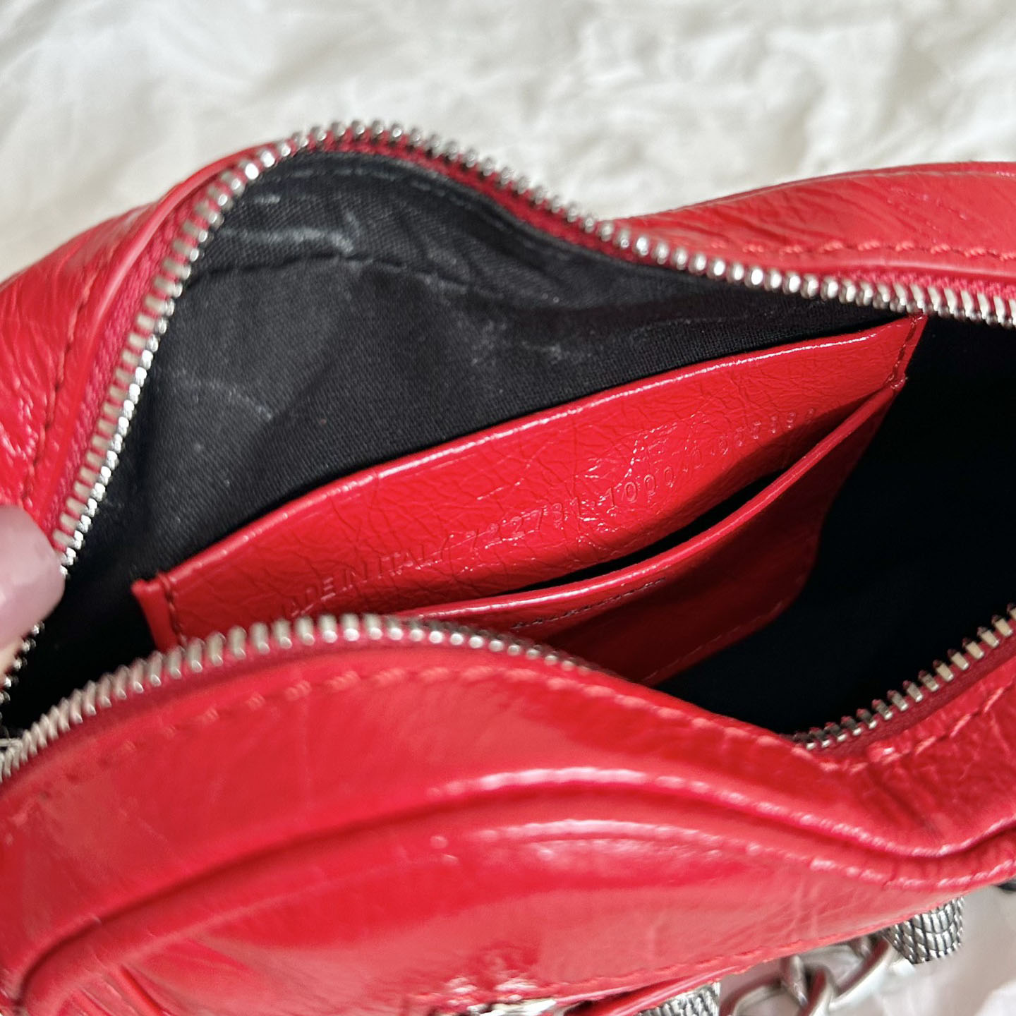 Balenciaga Le Cagole Heart Mini Bag In Red (16-12.7-4.5cm) - DopestKickz