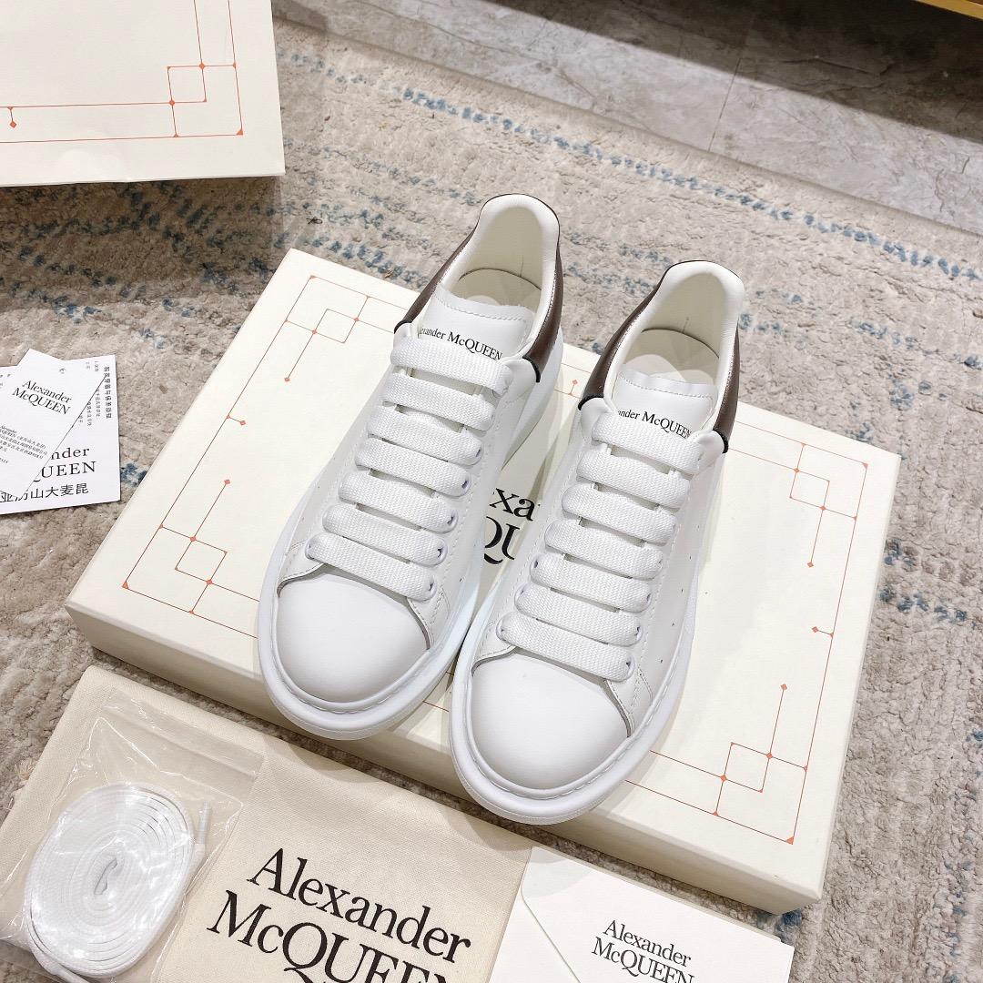 Alexander Mqueen Oversized Sneaker In White - DopestKickz
