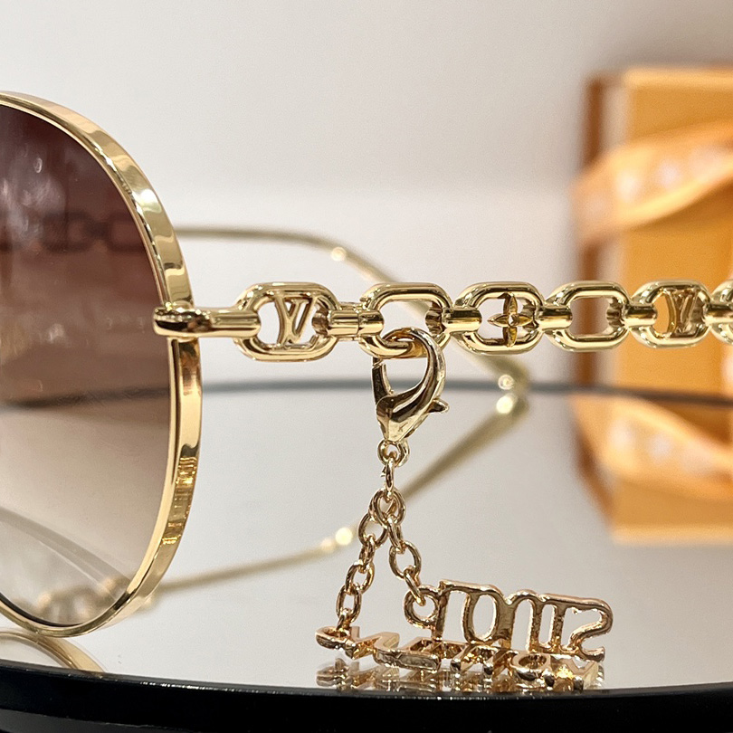 Louis Vuitton My LV Chain Pilot Sunglasses  Z1539W - DopestKickz