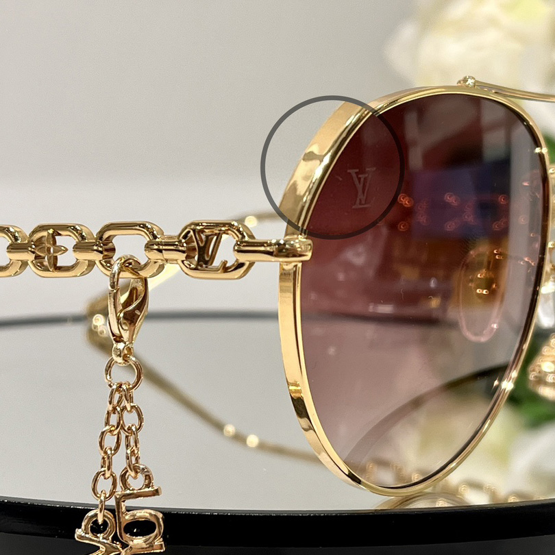 Louis Vuitton My LV Chain Pilot Sunglasses  Z1648W - DopestKickz