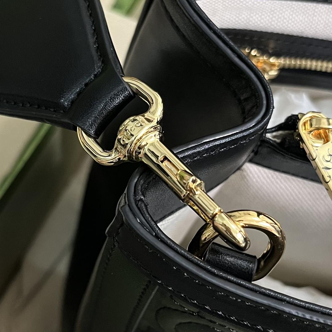 Gucci GG Matelassé Tote(31-27.5-14cm) - DopestKickz