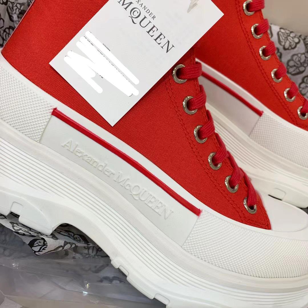 Alexander Mqueen Tread Slick Boot In Magnolia - DopestKickz