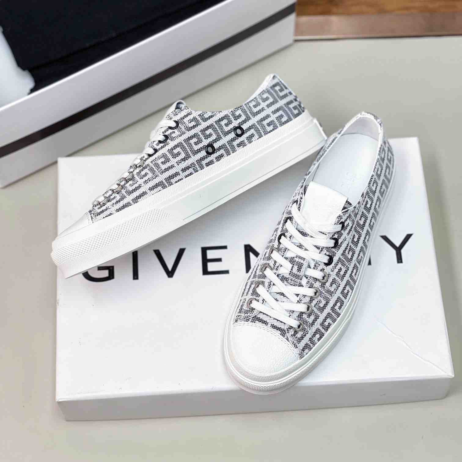 Givenchy Sneakers City In 4G Jacquard - DopestKickz