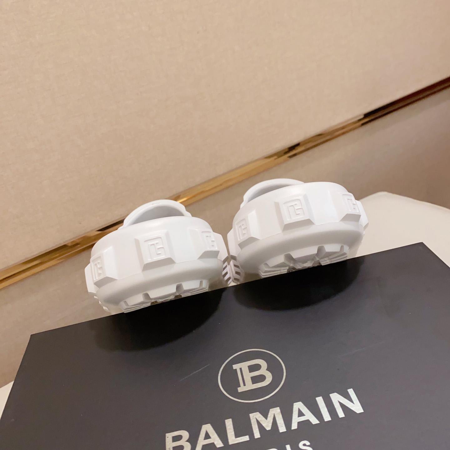 Balmain Embossed-logo Detail Slides - DopestKickz