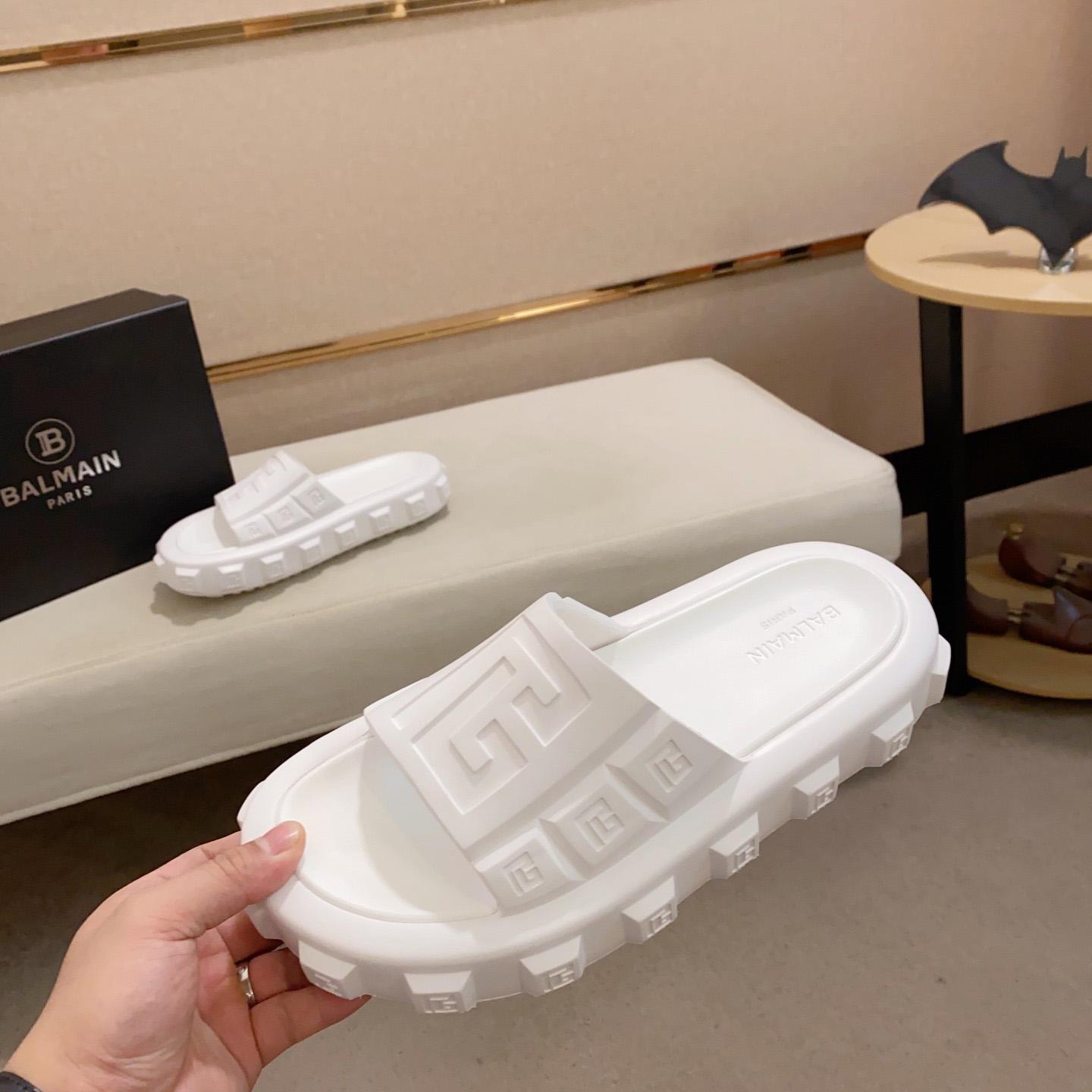 Balmain Embossed-logo Detail Slides - DopestKickz
