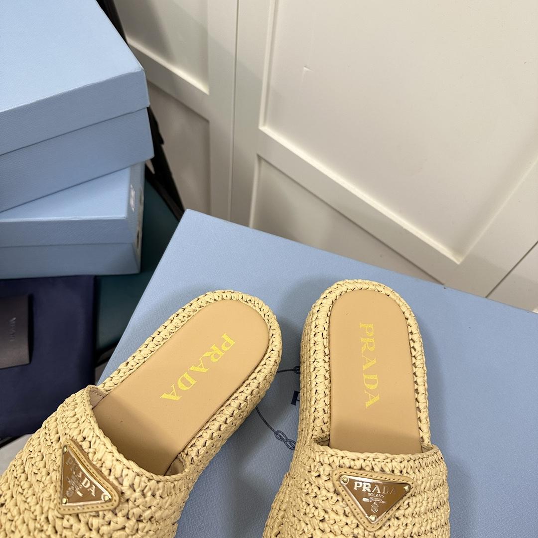 Prada Crochet Flatform Slides - DopestKickz