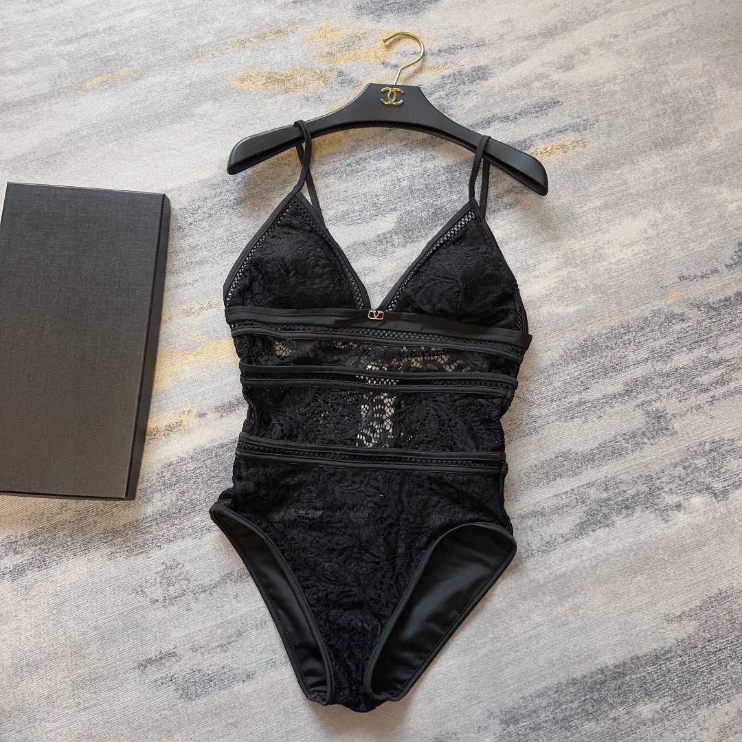 Valenti One-piece Swimsuit - DopestKickz
