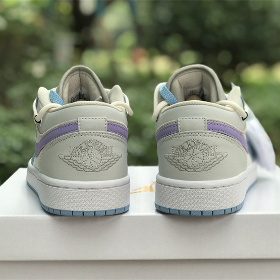 Air Jordan 1 Low Sneaker       DC0774-050  - DopestKickz