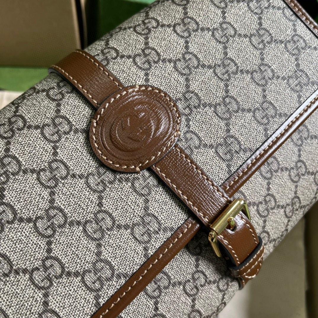 Gucci GG Messenger Bag With Interlocking G(25.4-17-7.8cm)    - DopestKickz