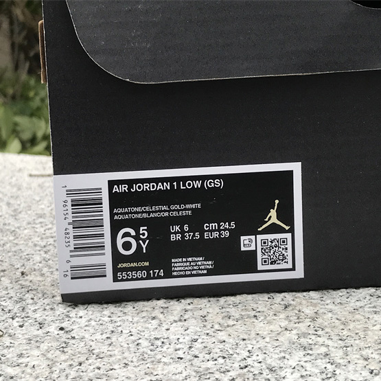 Air Jordan 1 Low Sneaker     553560-174 - DopestKickz