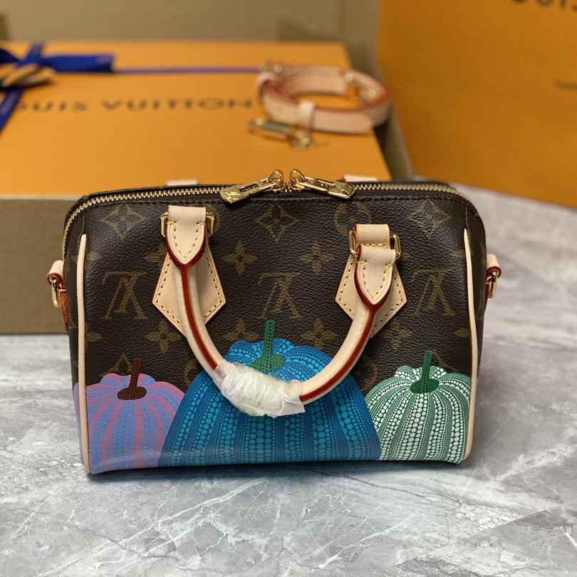 Louis Vuitton LV x YK Speedy Bandoulière 20  (20.5 x 13.5 x 12cm)       M46469 - DopestKickz