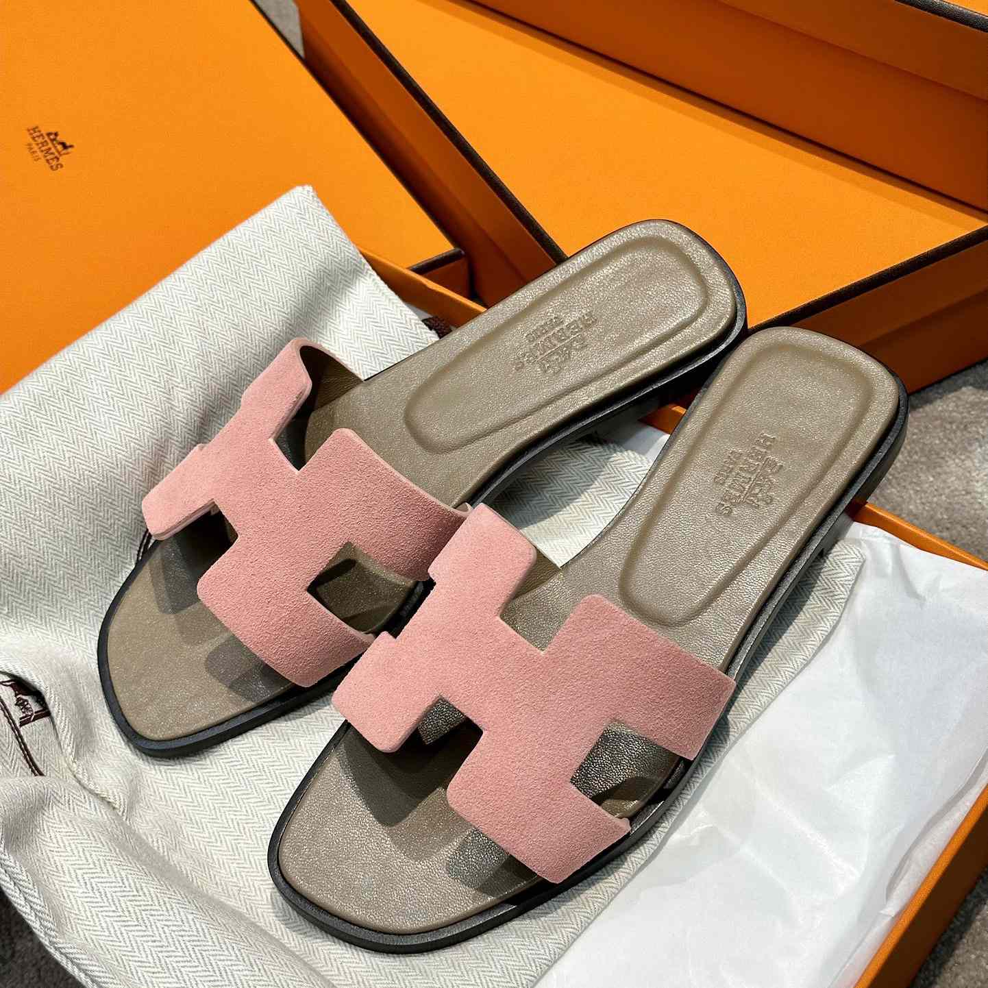Hermes Oran Sandal - DopestKickz