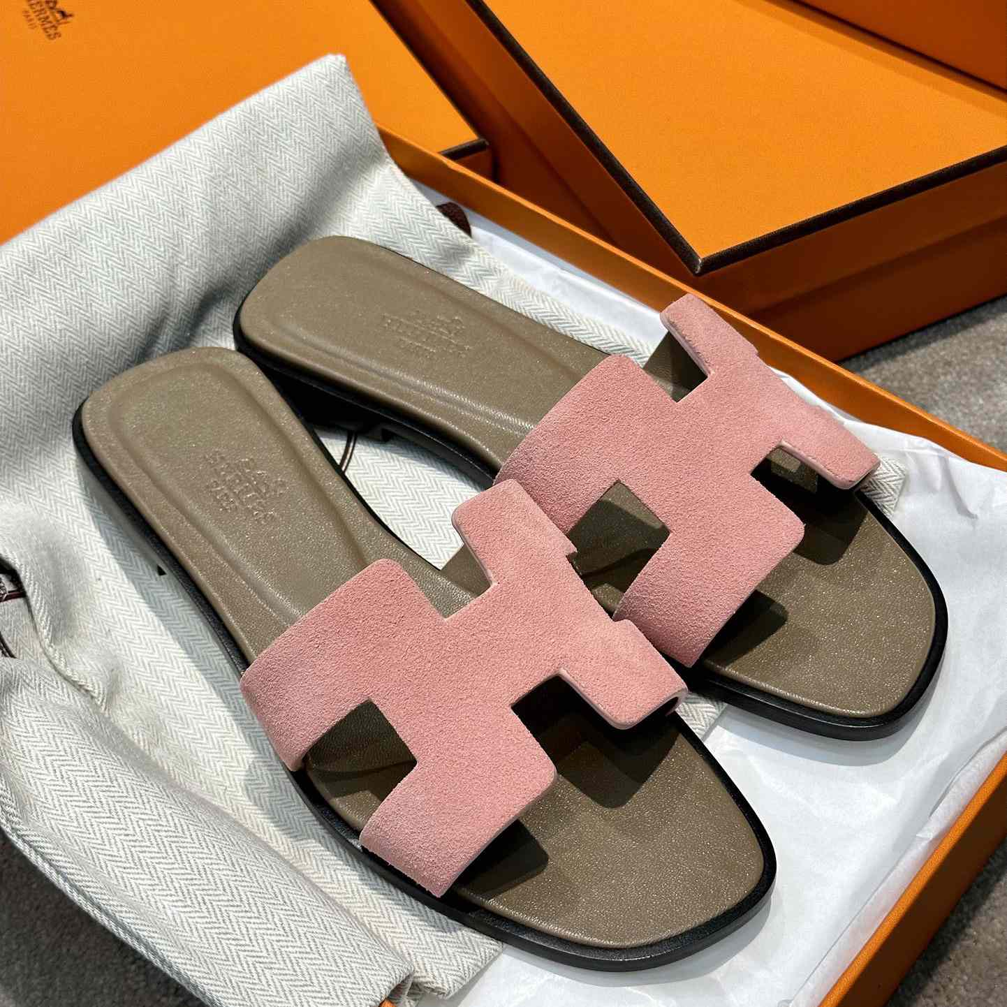 Hermes Oran Sandal - DopestKickz