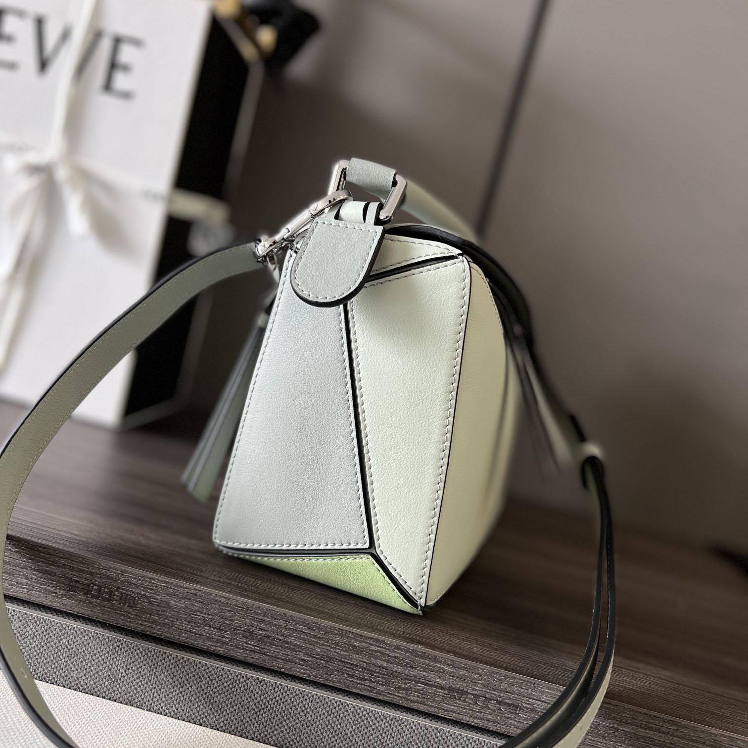 Loewe Small Puzzle Bag In Classic Calfskin - DopestKickz