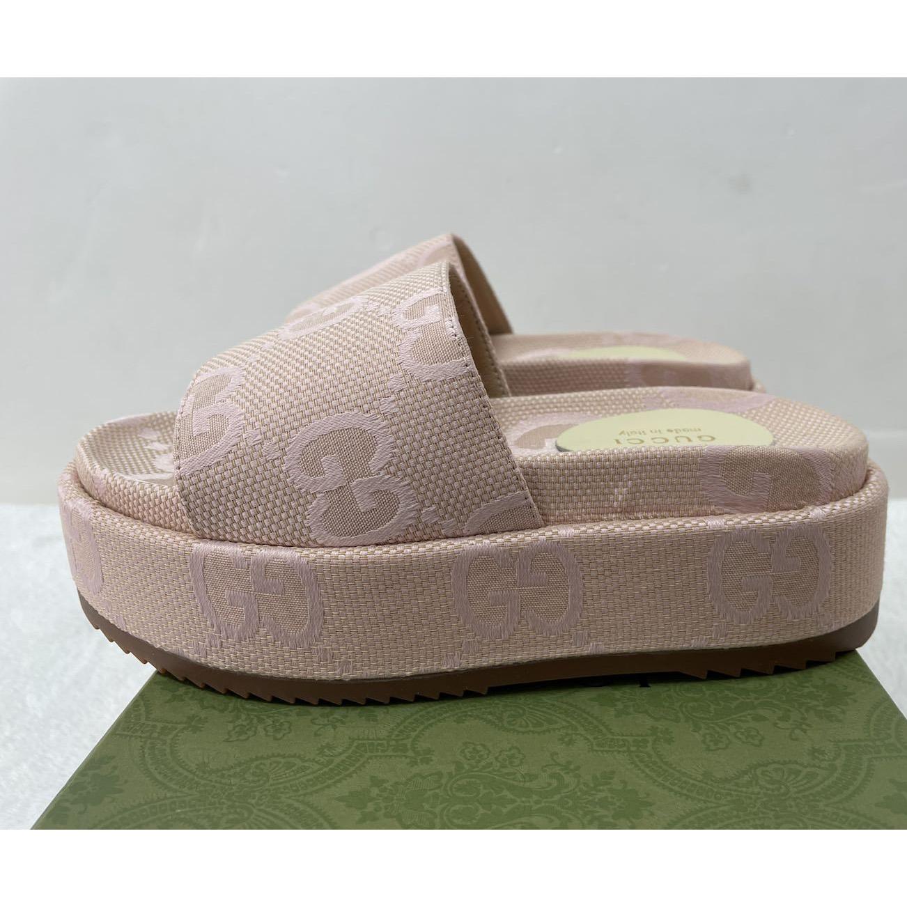 Gucci Women's Jumbo GG Platform Slide Sandal - DopestKickz