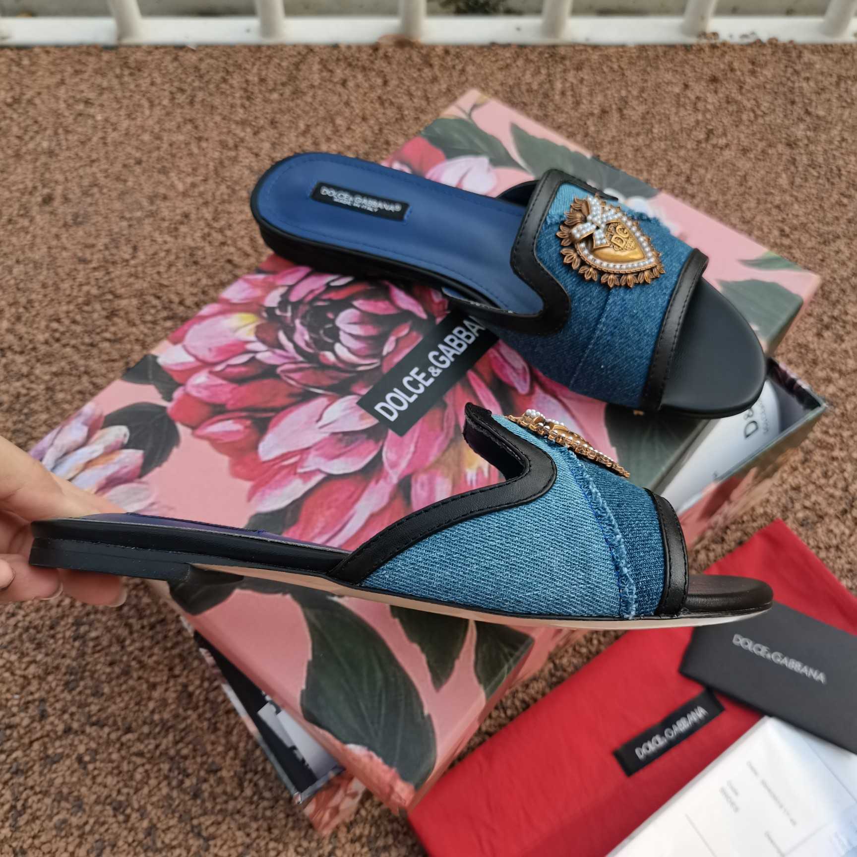 Dolce & Gabbana Slip-on Flat Sandals - DopestKickz