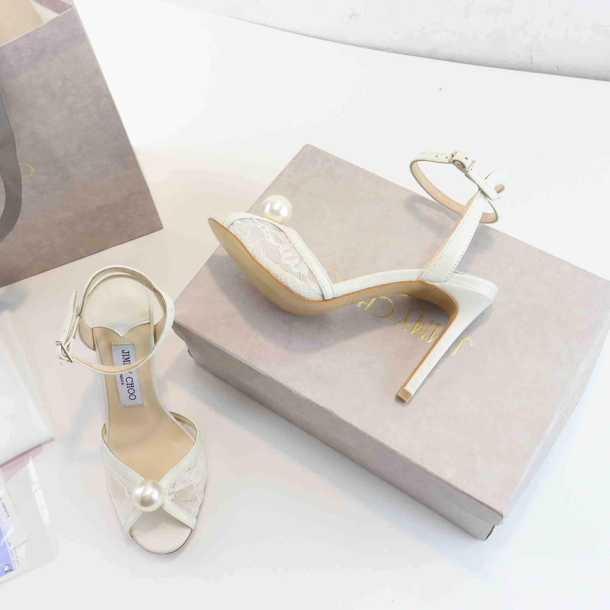 Jimmy Choo Sacora 85  - DopestKickz