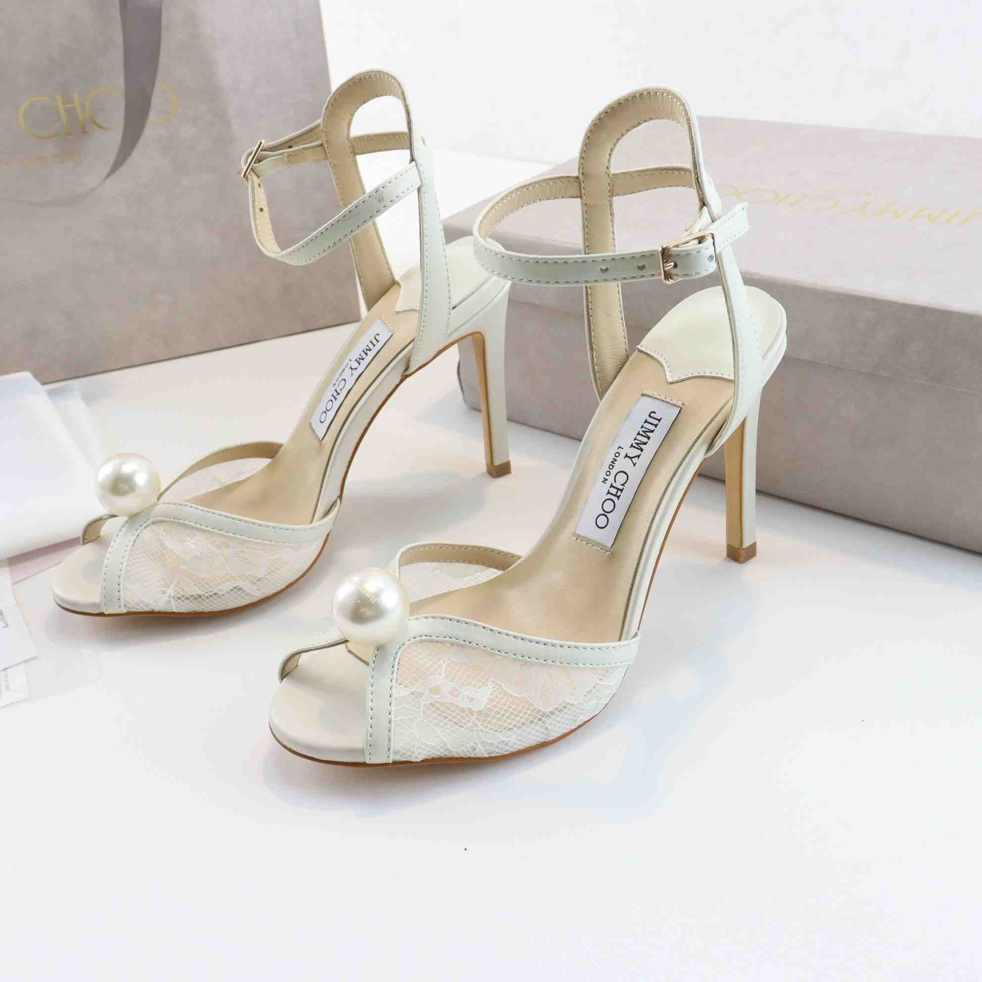 Jimmy Choo Sacora 85  - DopestKickz