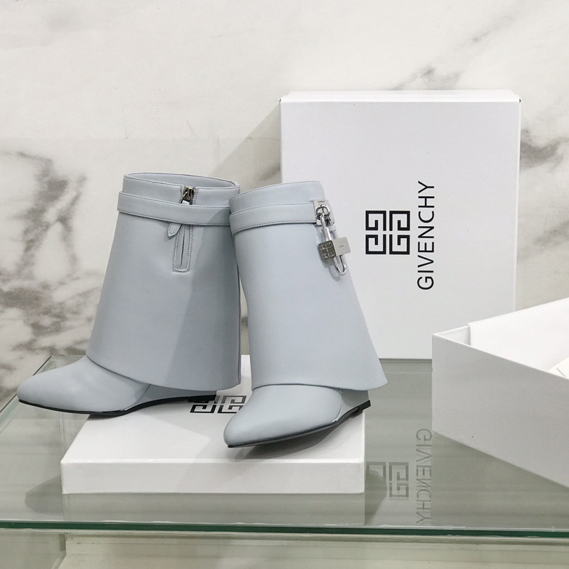 Givenchy Shark Lock Ankle Boots In Leather - DopestKickz