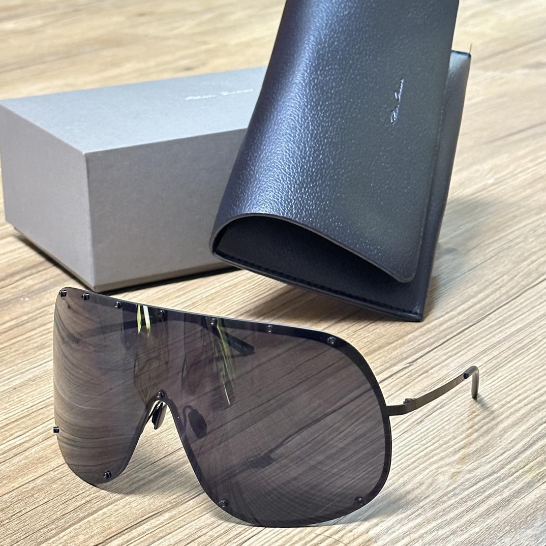 Rick Owens 'Shield' Sunglasses - DopestKickz