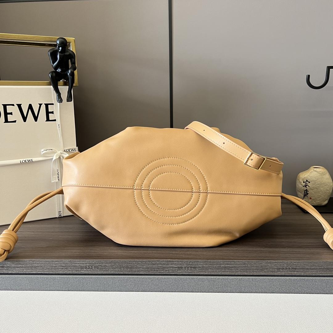 Loewe Paseo Bag In Shiny Nappa Calfskin - DopestKickz