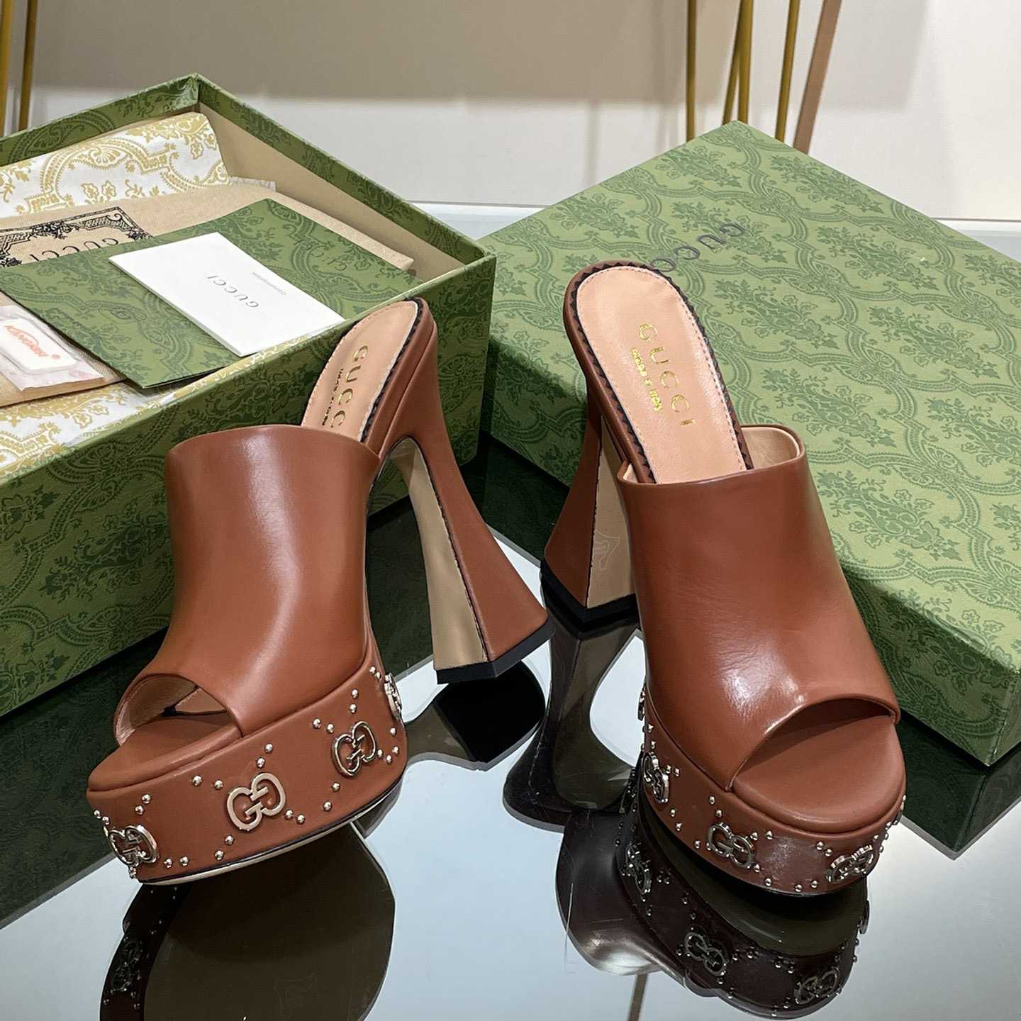 Gucci Women's Platform Slide Sandal - DopestKickz