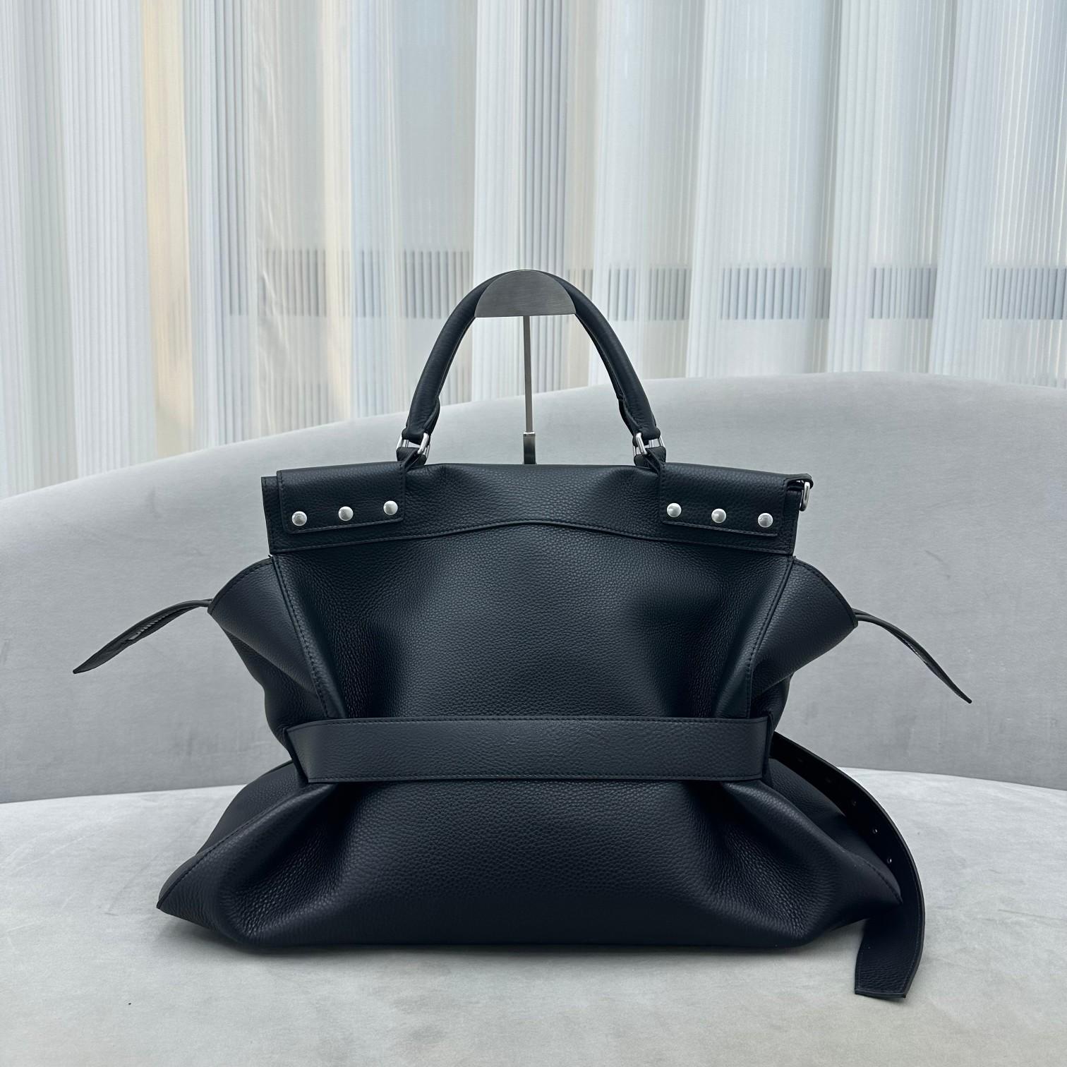 Balenciaga Large Waist Tote Bag (30x14x12cm) - DopestKickz