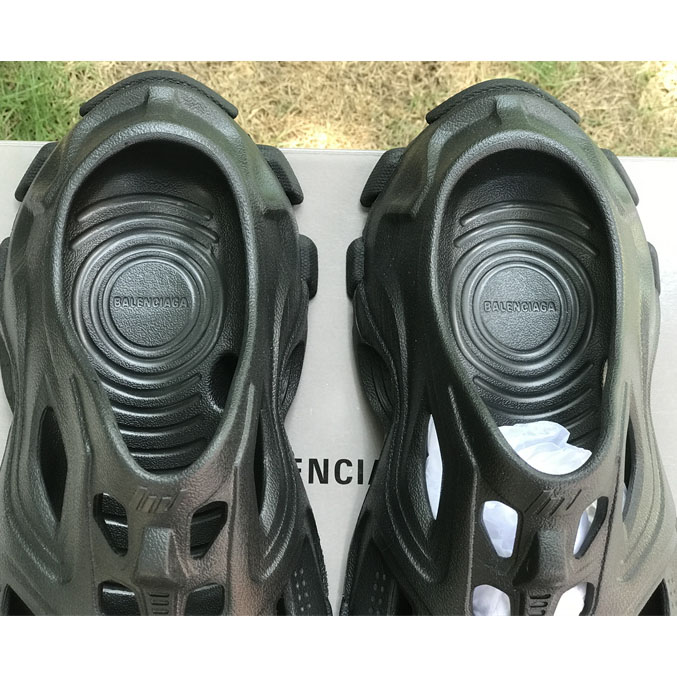 Balenciaga HD Mule In Black  - DopestKickz