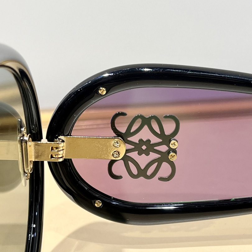 Loewe Wave Mask Sunglasses - DopestKickz