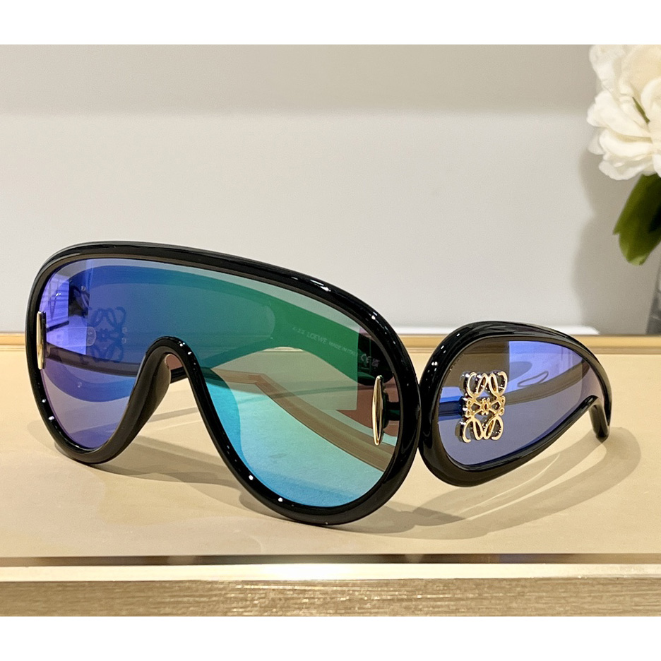 Loewe Wave Mask Sunglasses - DopestKickz