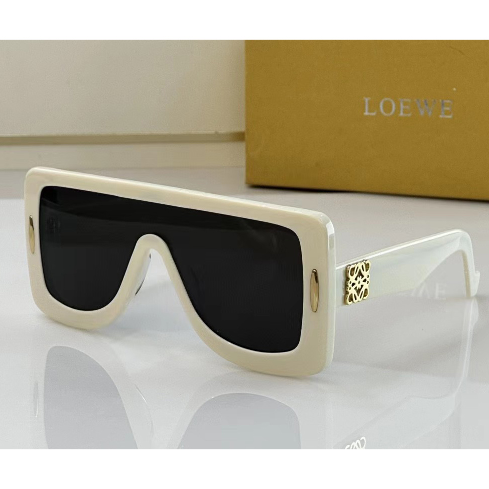 Loewe Chunky Anagram Mask Sunglasses - DopestKickz