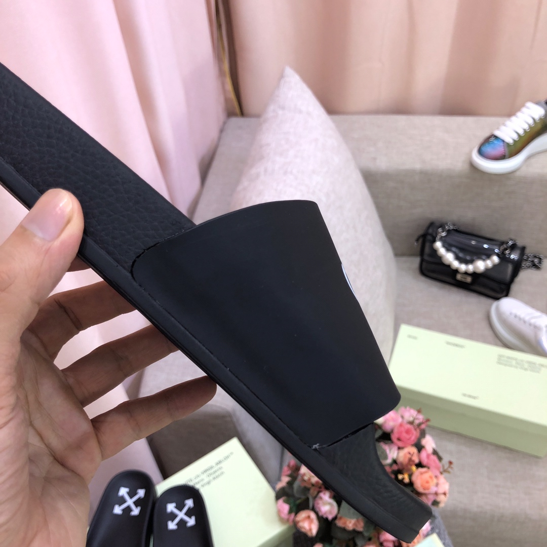 Off White Printed Pool Slider - DopestKickz