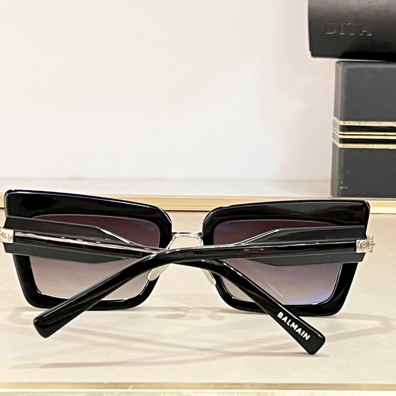 Balmain Admirable Rectangle-frame Sunglasses   BPS-130 - DopestKickz