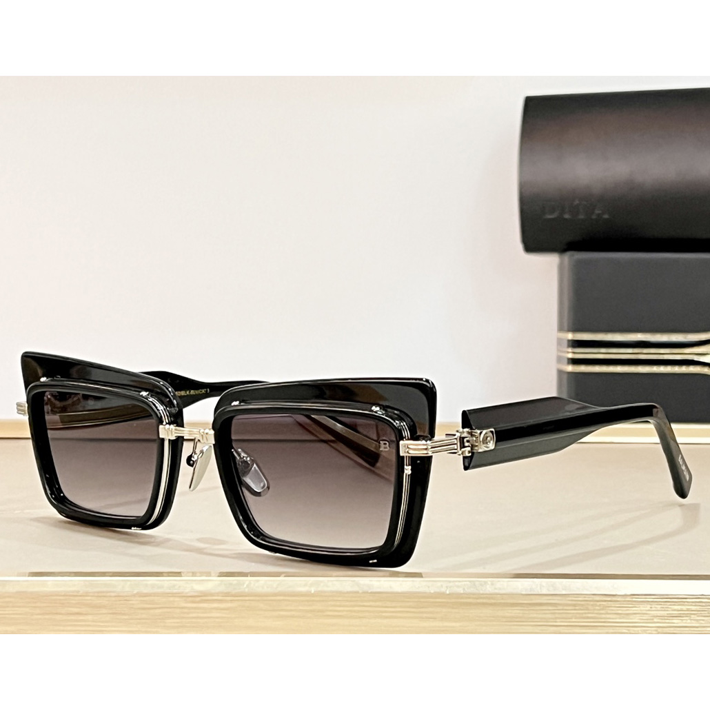 Balmain Admirable Rectangle-frame Sunglasses   BPS-130 - DopestKickz