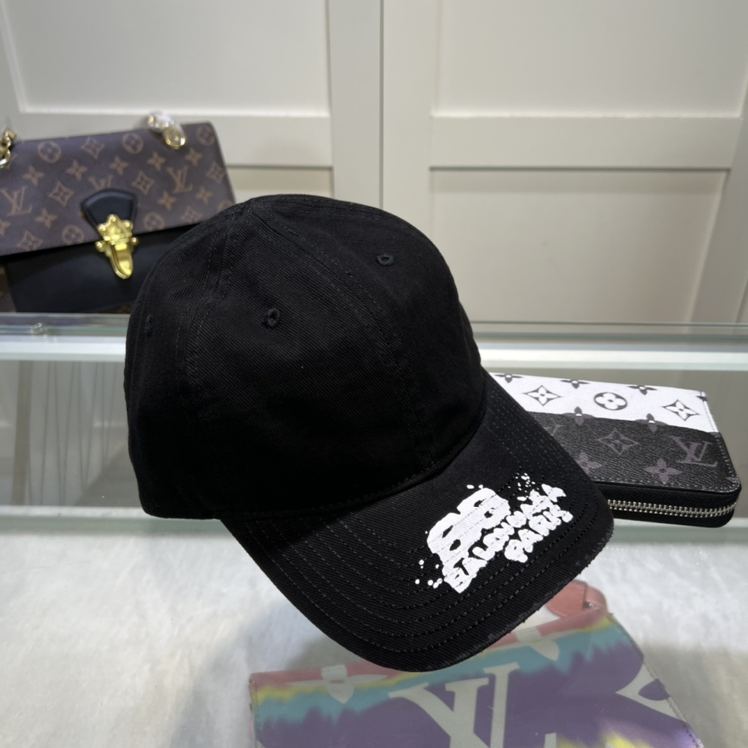 Balenciaga Hand Drawn BB Icon Cap In Black - DopestKickz