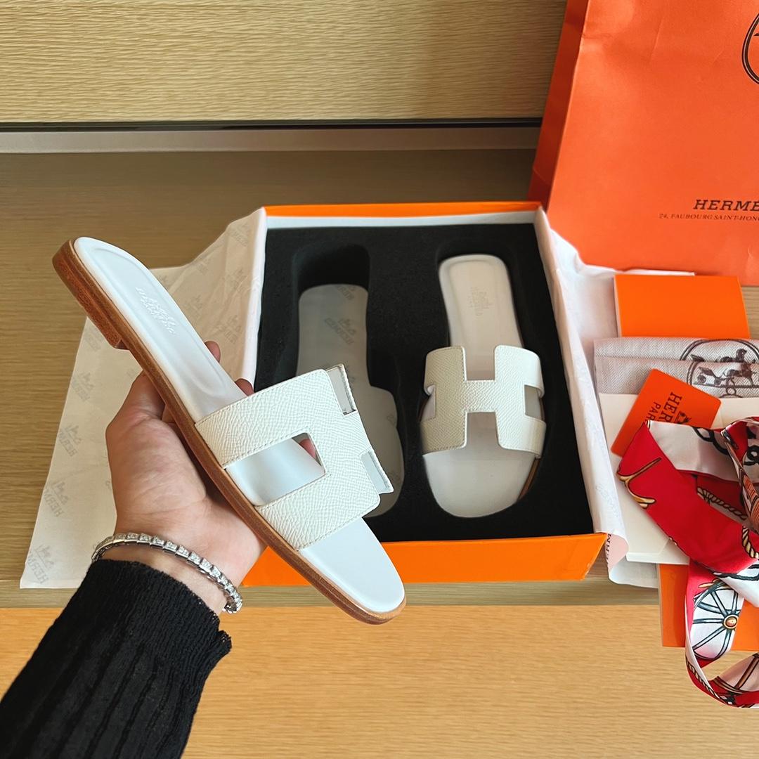 Hermes Oran Sandal - DopestKickz