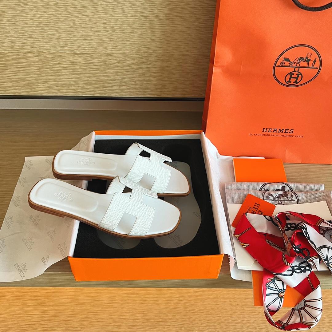 Hermes Oran Sandal - DopestKickz
