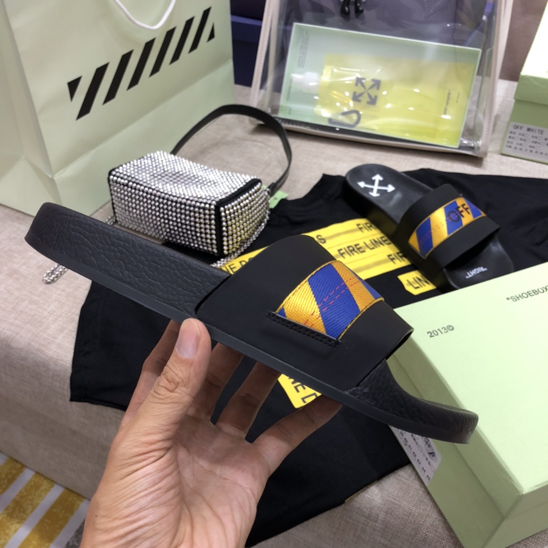 Off White Slides - DopestKickz