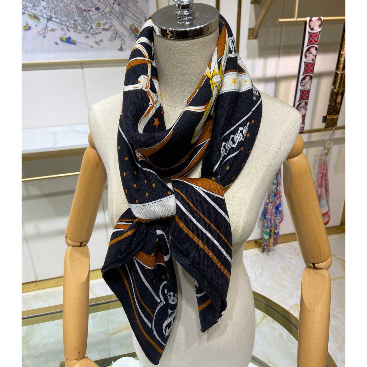 Hermes La Promenade Du Matin Bandana Shawl 140 - DopestKickz