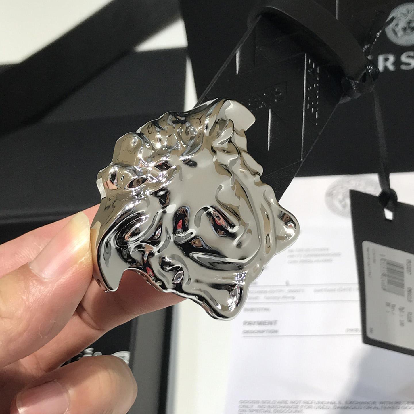 Versace Medusa Leathre Belt 38mm - DopestKickz