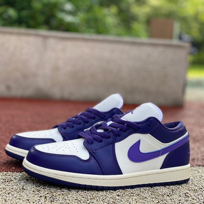 Air Jordan 1 Low Sneaker     DC0774-502 - DopestKickz