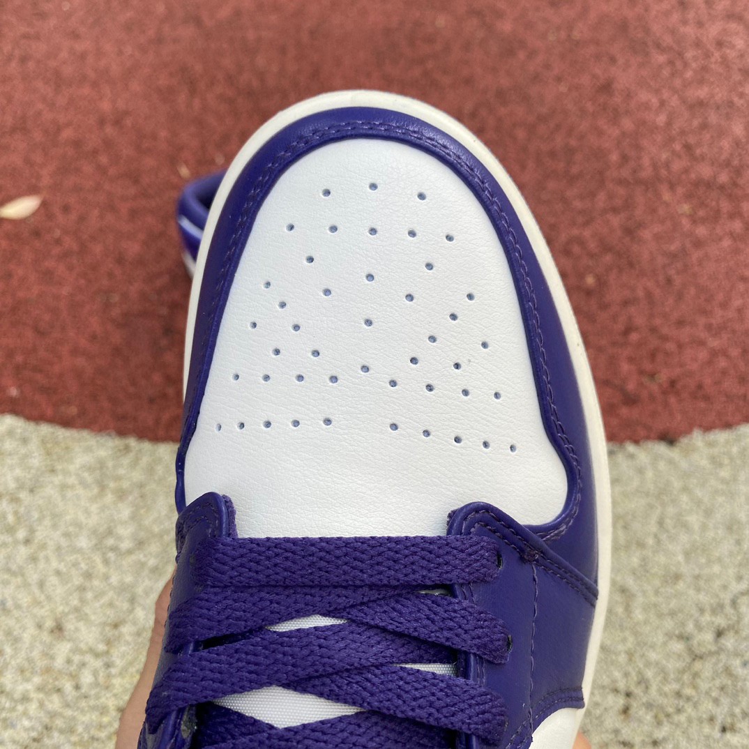 Air Jordan 1 Low Sneaker     DC0774-502 - DopestKickz