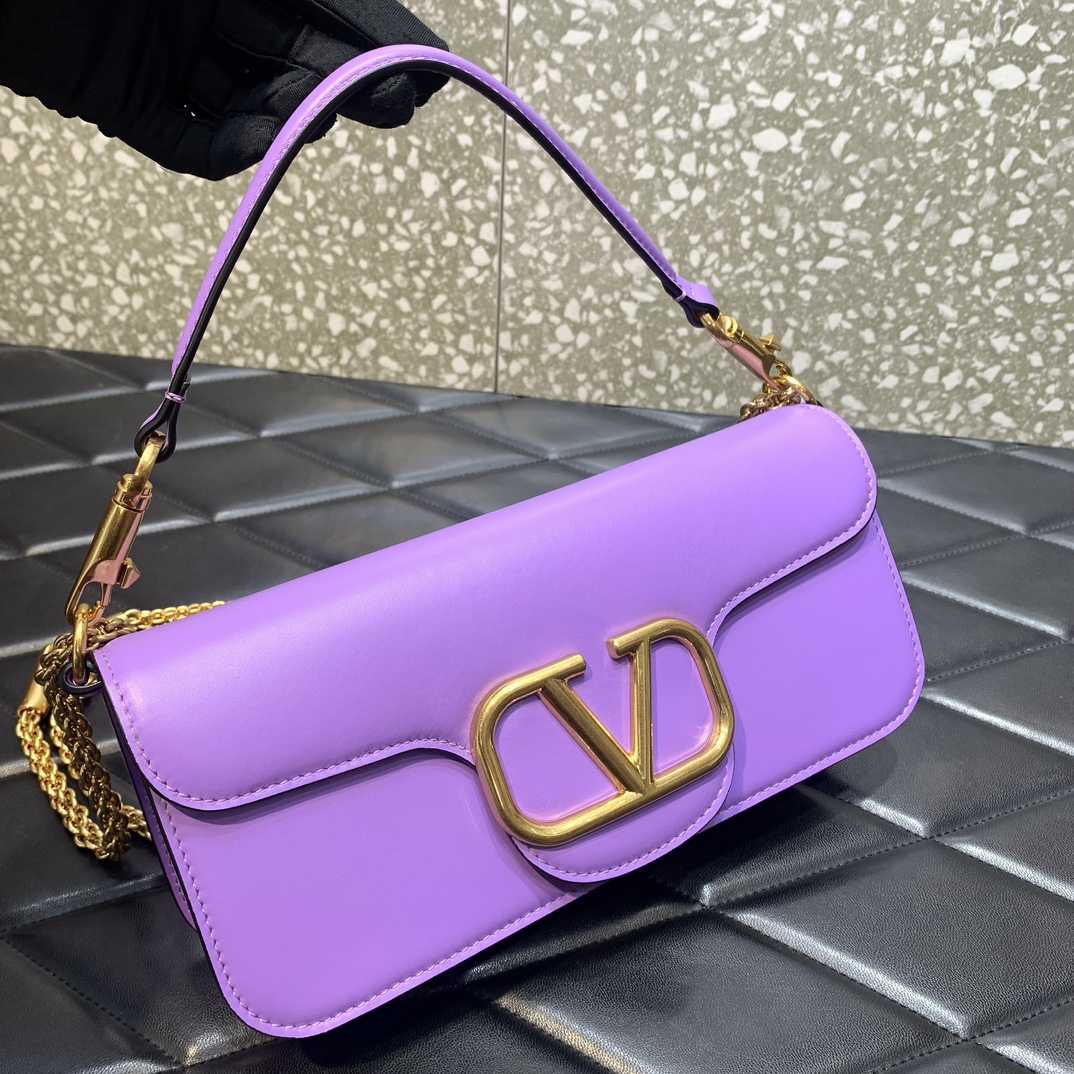 Valenti Garavani Locò Shoulder Bag (27-13-6cm) - DopestKickz