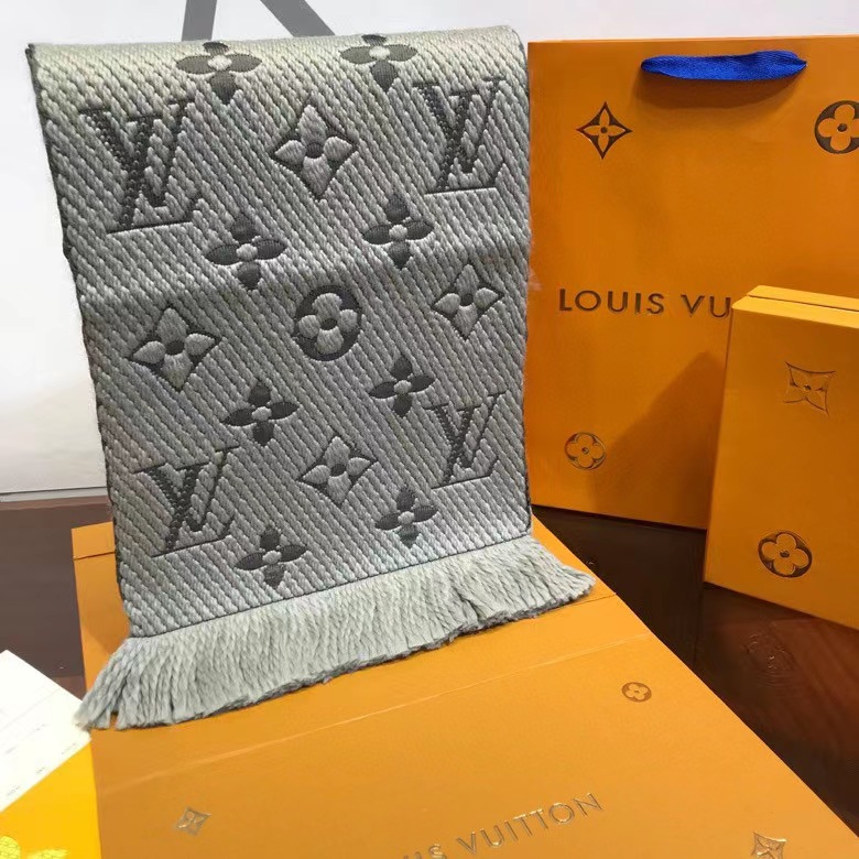 Louis Vuitton Wool Silk Logomania Scarf - DopestKickz