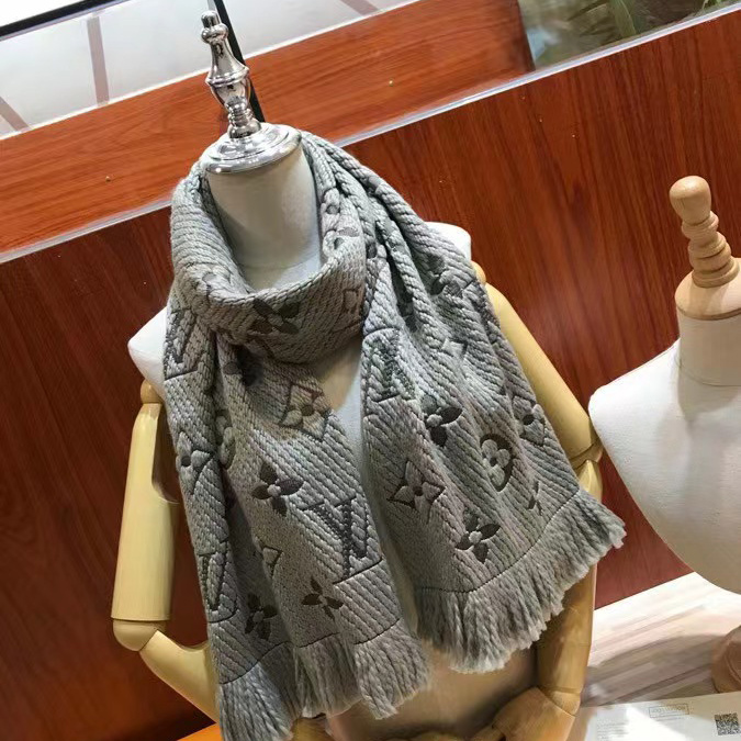 Louis Vuitton Wool Silk Logomania Scarf - DopestKickz