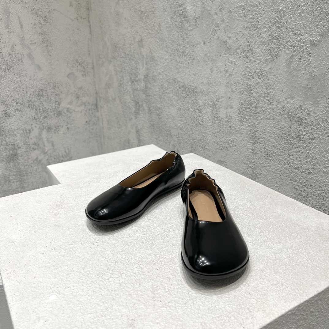 Bottega Veneta Atomic Ballerina Flat - DopestKickz