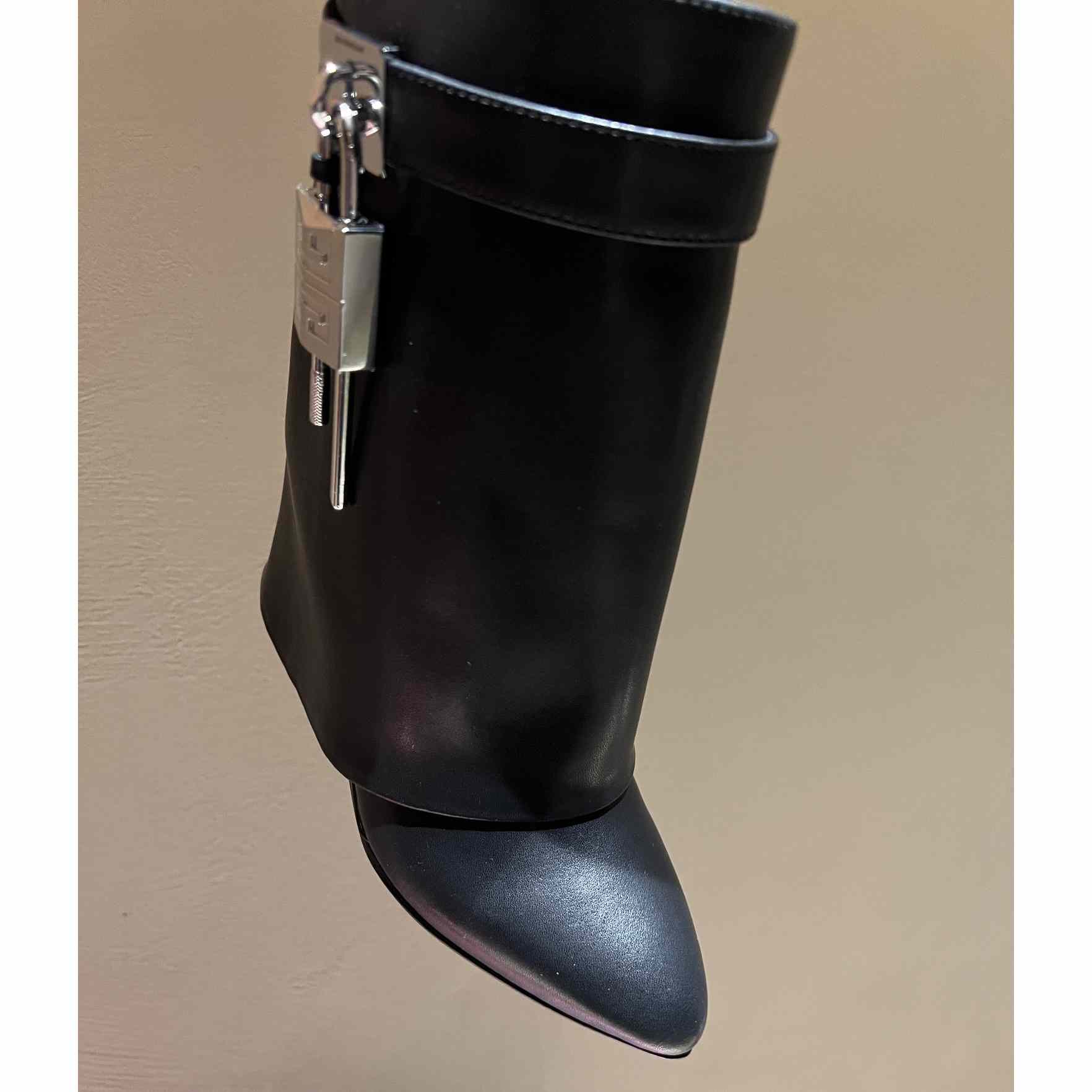 Givenchy Shark Lock Ankle Boots In Leather - DopestKickz