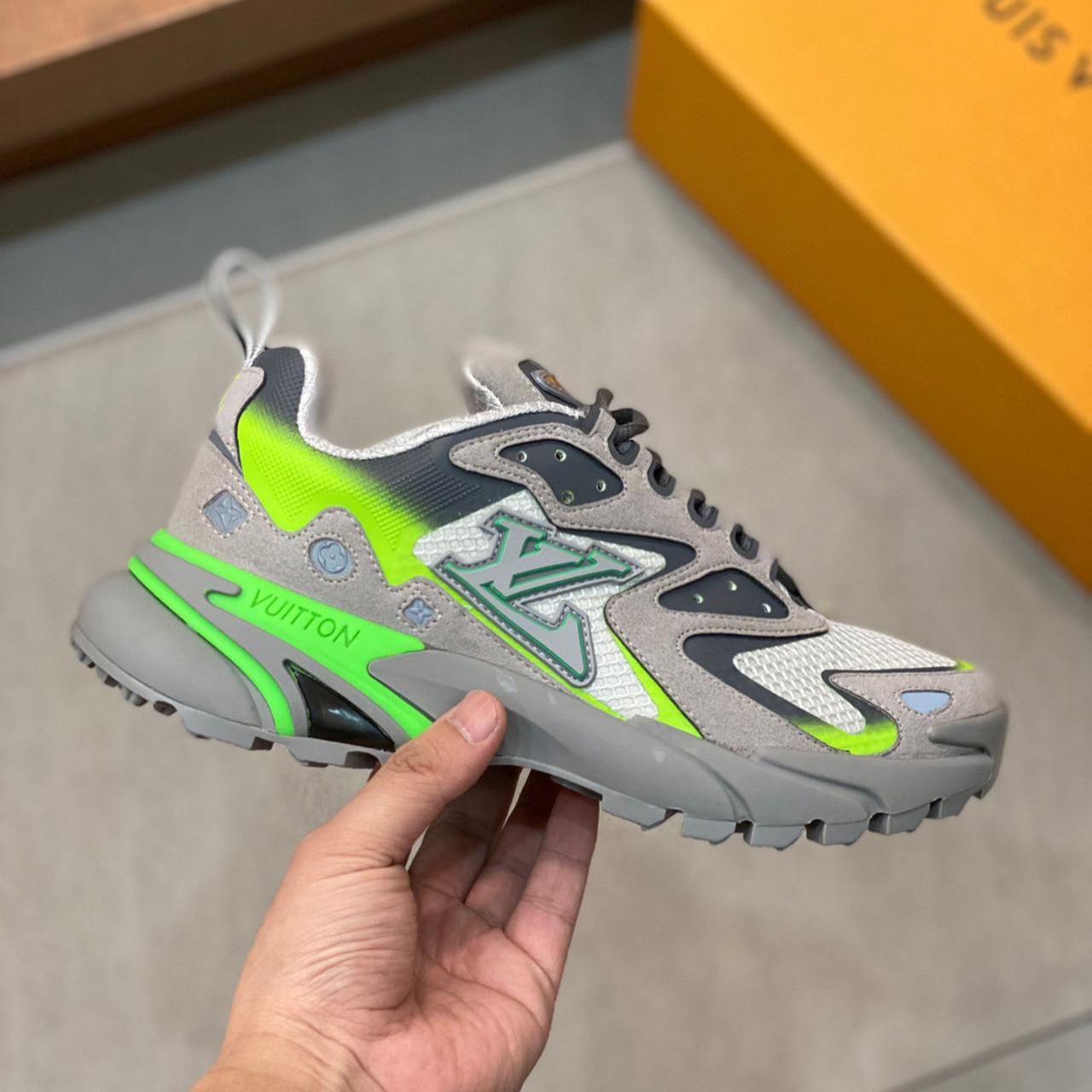 Louis Vuitton Runner Tatic Sneaker(Upon UK Size)    1ABLZ9 - DopestKickz