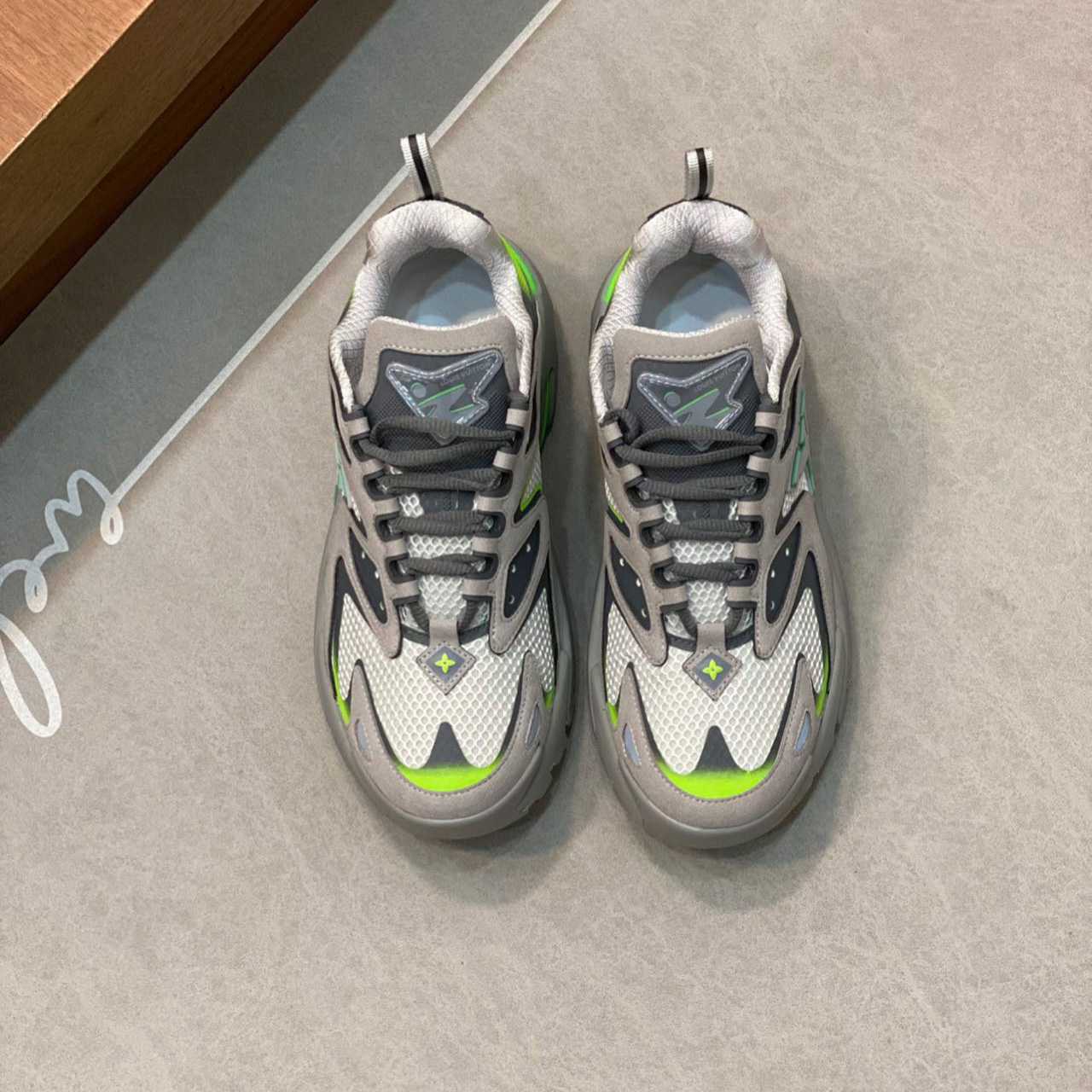 Louis Vuitton Runner Tatic Sneaker(Upon UK Size)    1ABLZ9 - DopestKickz
